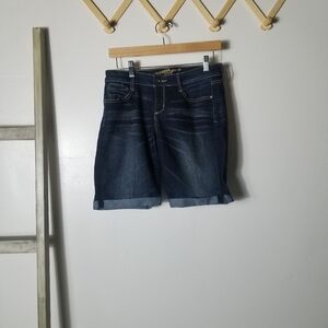 ARIZONA JUNIOR'S BERMUDA DARK WASH SHORTS SIZE 9